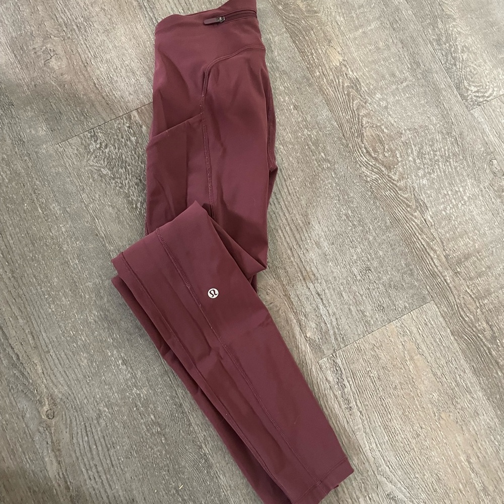 SOLD!!! Lululemon leggings
